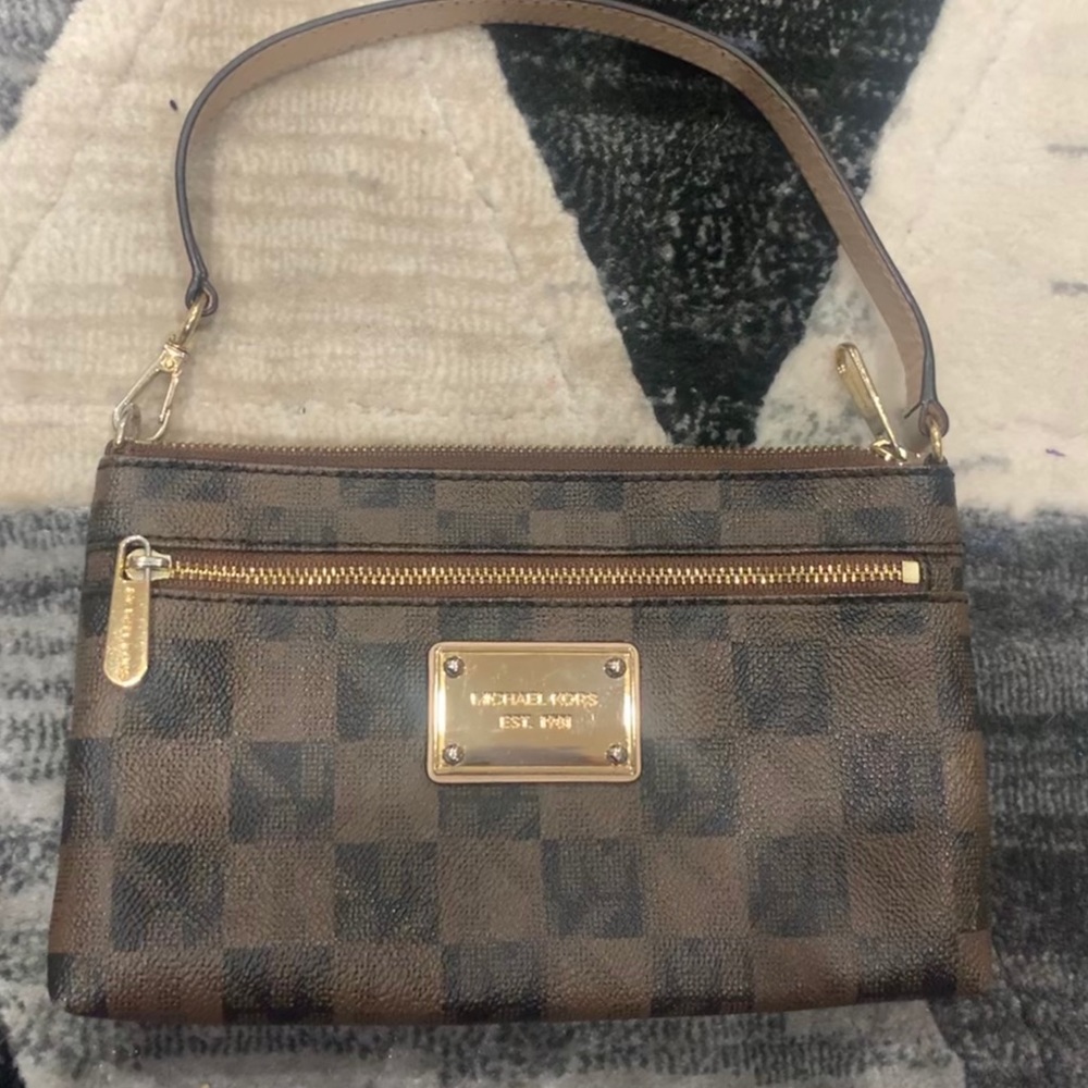 Michael Kors Jet Set Logo Checkerboard Wristlet